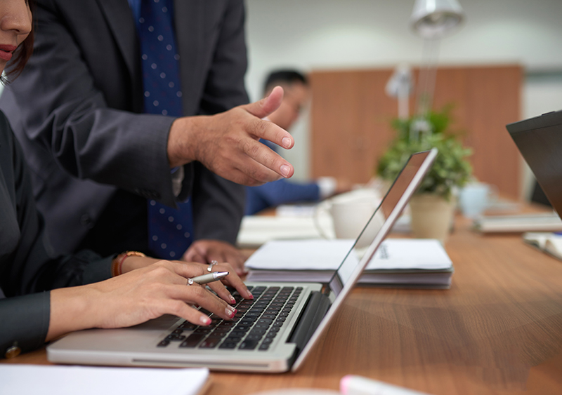 Blue Sapphire – Đơn vị tổ chức Hội nghị Visa EB-3 cùng Galaxy Visa Express